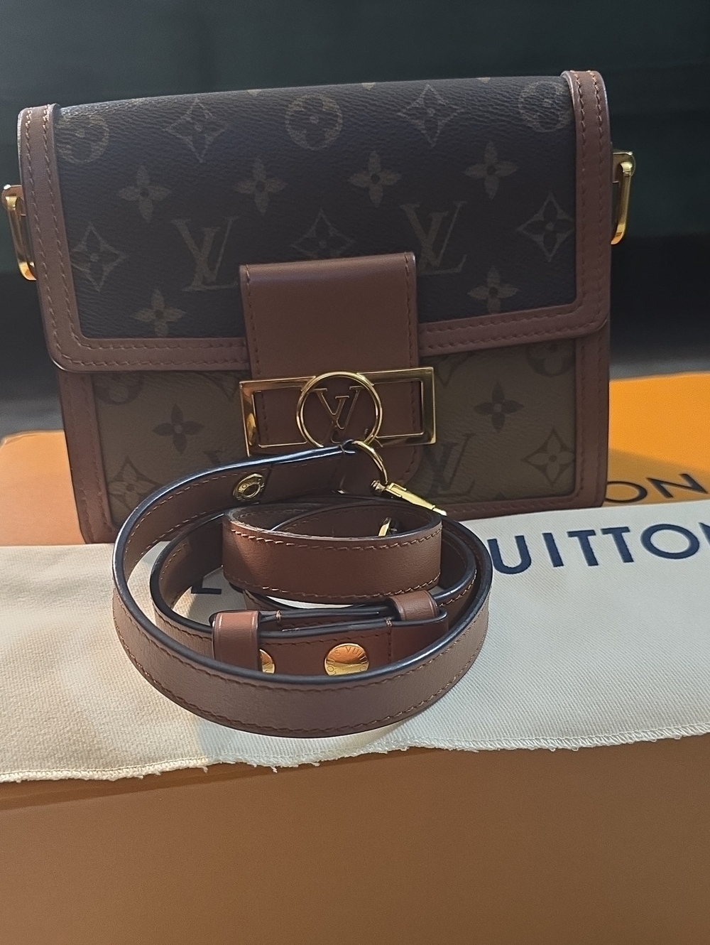 Louis Vuitton Mini Dauphine